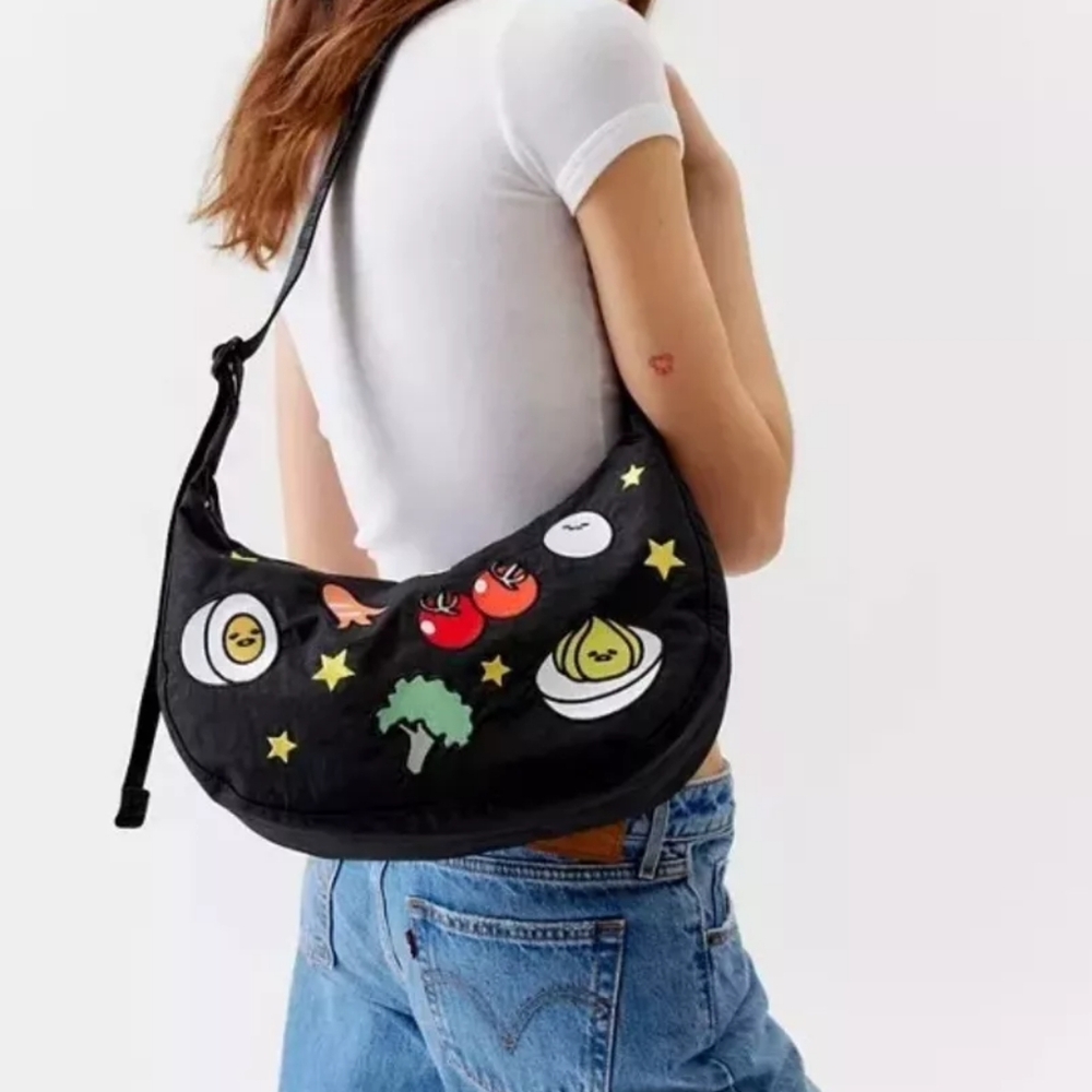 NWT BAGGU Gudetama Medium Crescent Bag